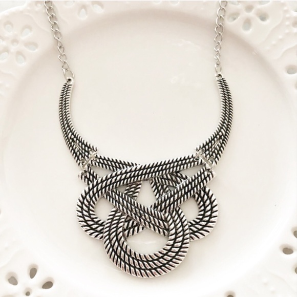 Boutique Knot Necklace - Picture 2 of 5